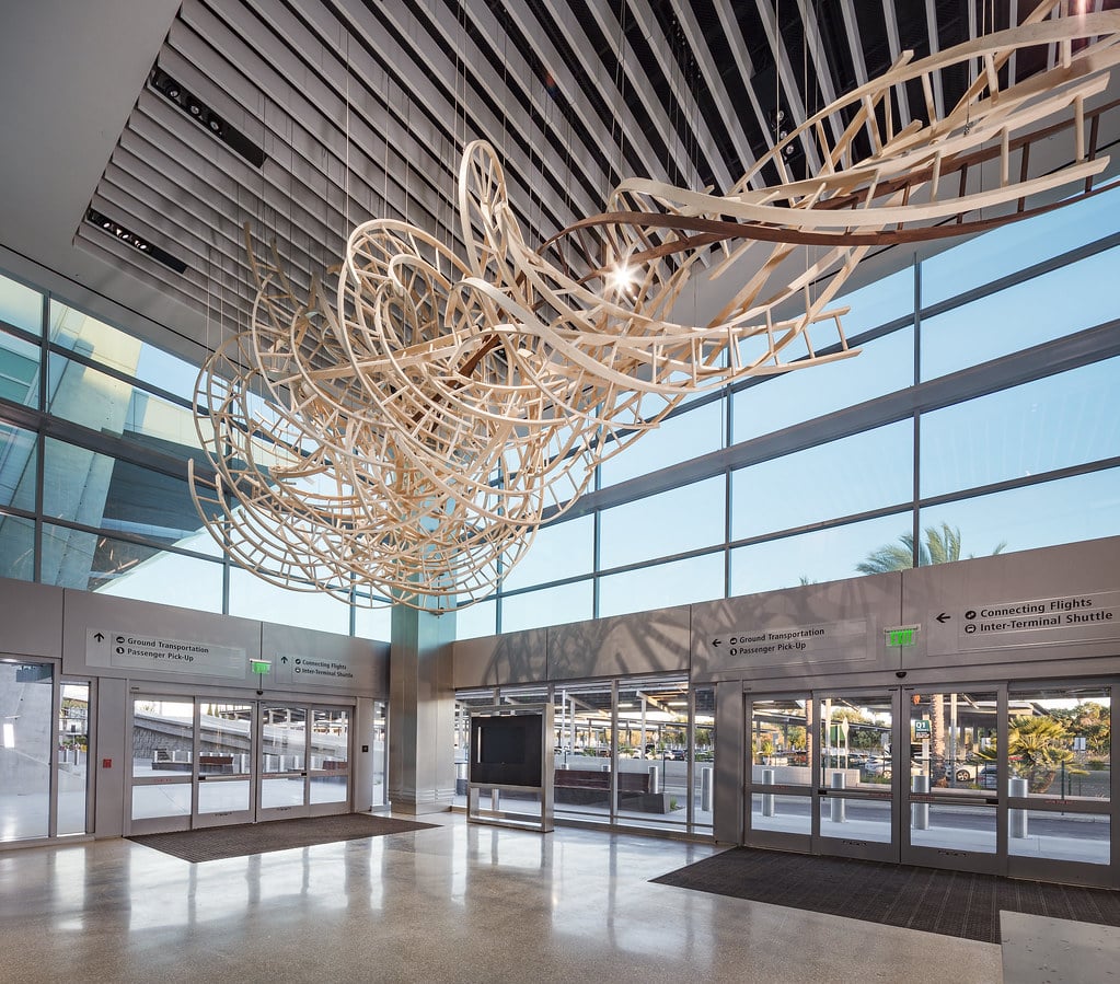 28178616817_6d43947832_b