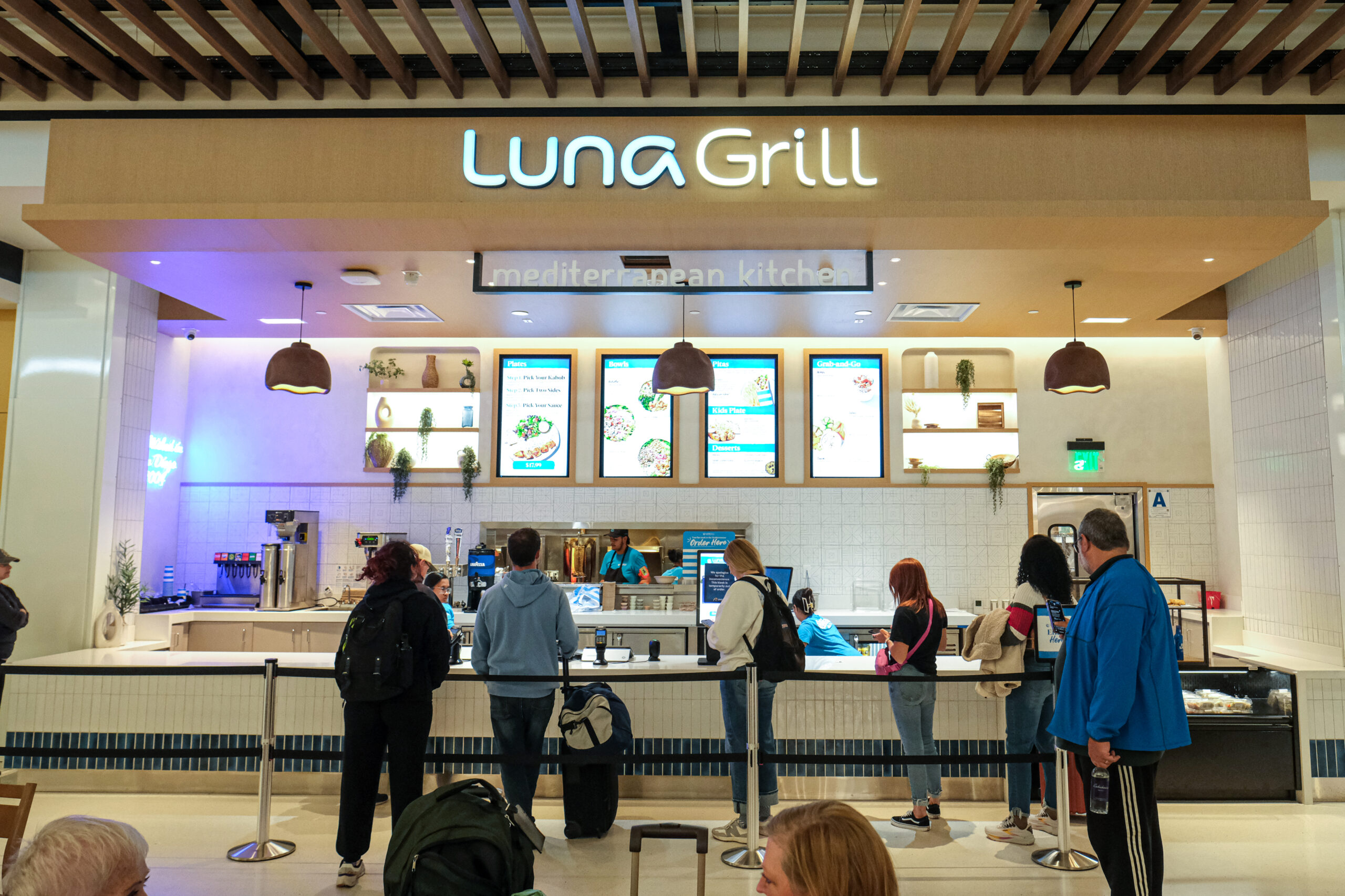 Luna Grill