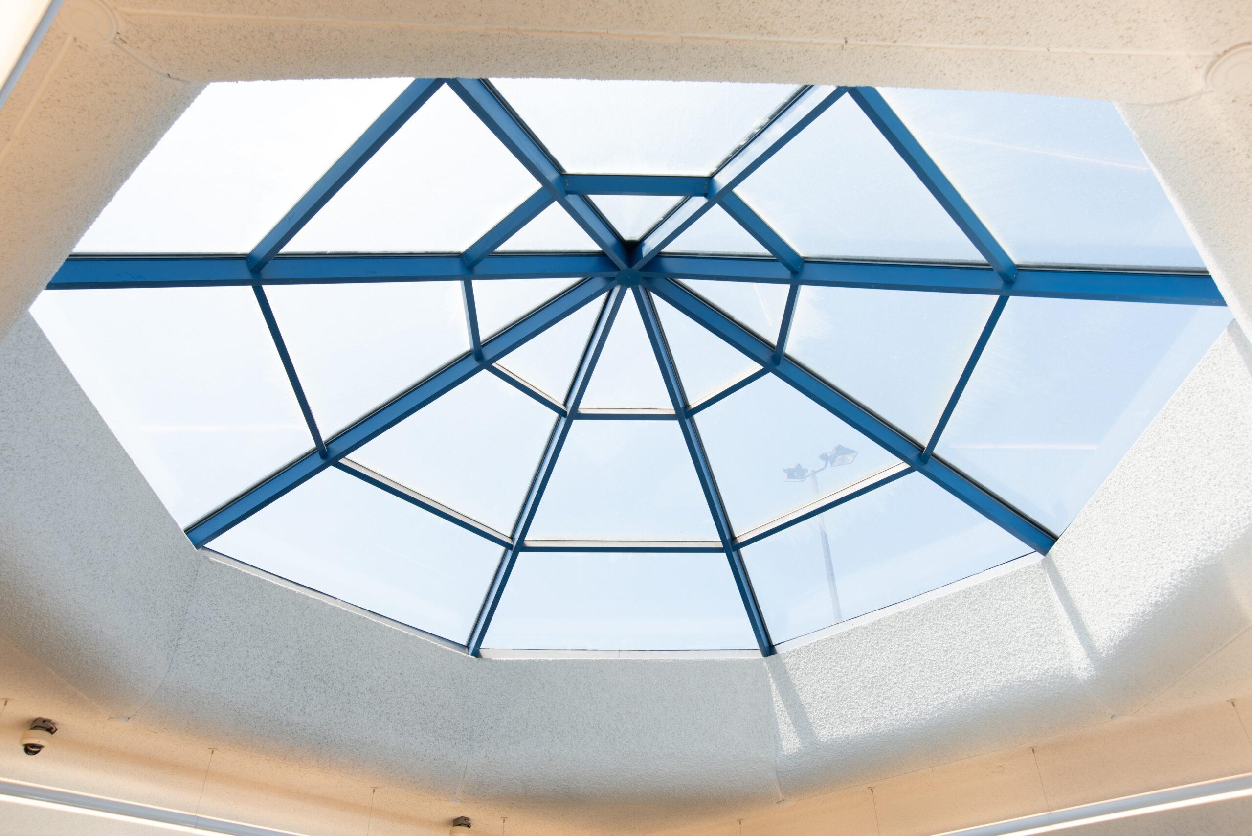 Terminal 1 opened in 1967 - Skylight interior